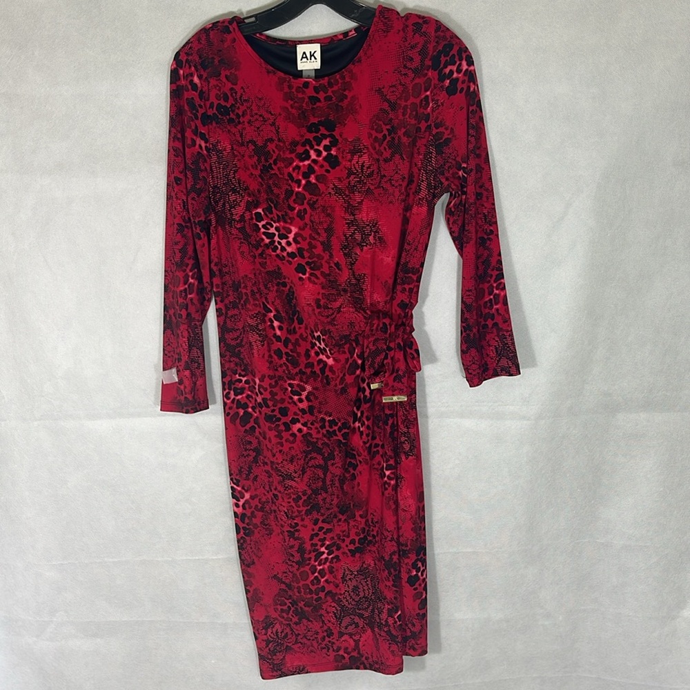 NWT , Red Long Sleeve Ruched Sheath Dress - Picture 8 of 9